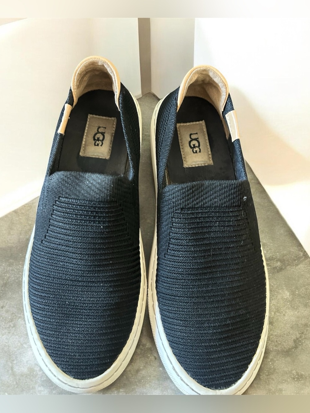 UGG Womens Black Knit Slip-On Sneakers with Cream Trim